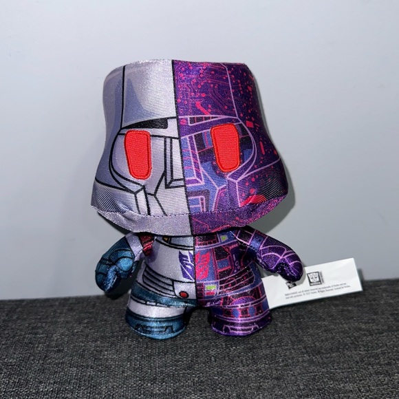 Transformers - Megatron - Picture 2 of 3